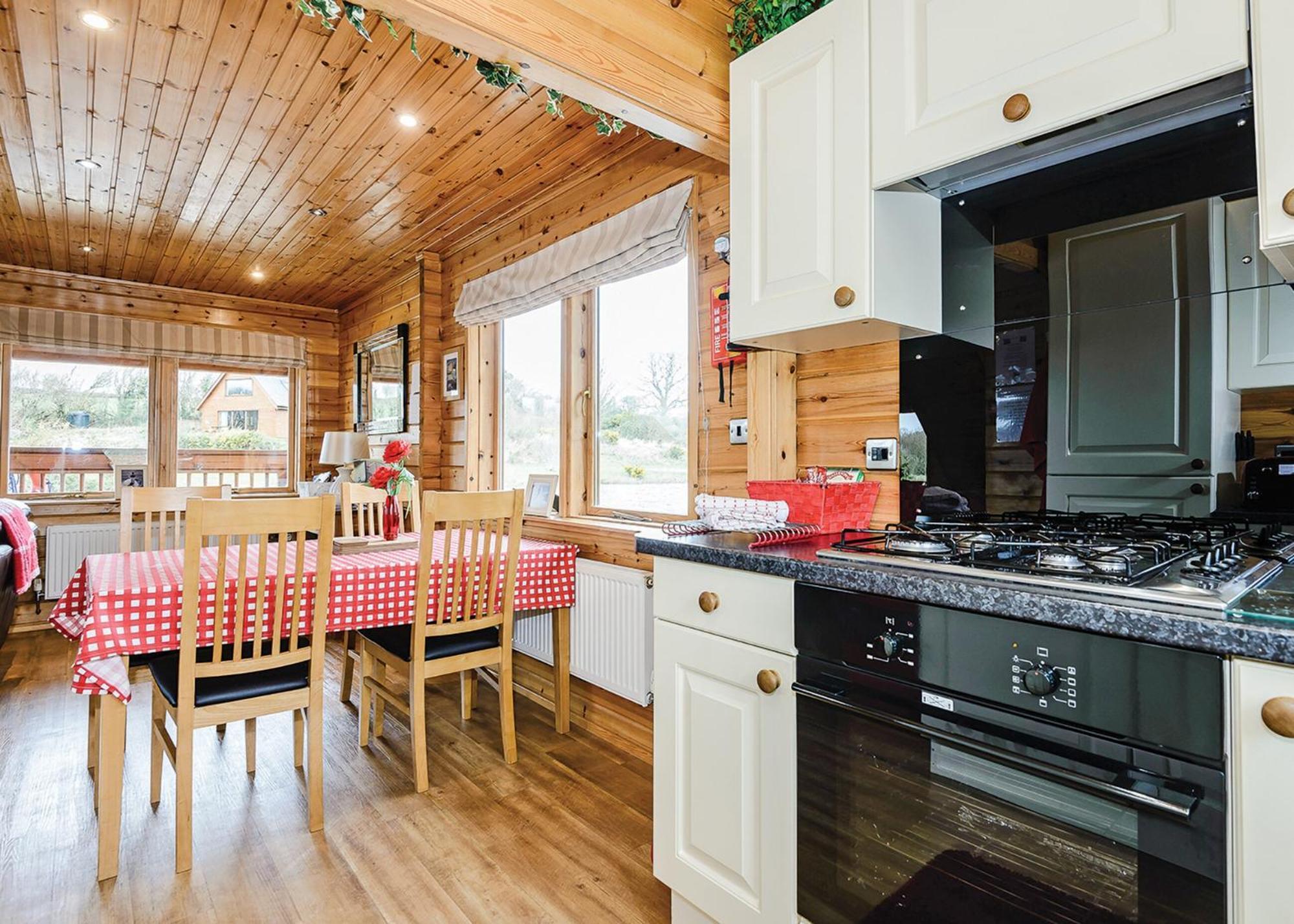 Anglesey Lakeside Lodges Menai Bridge Oda fotoğraf