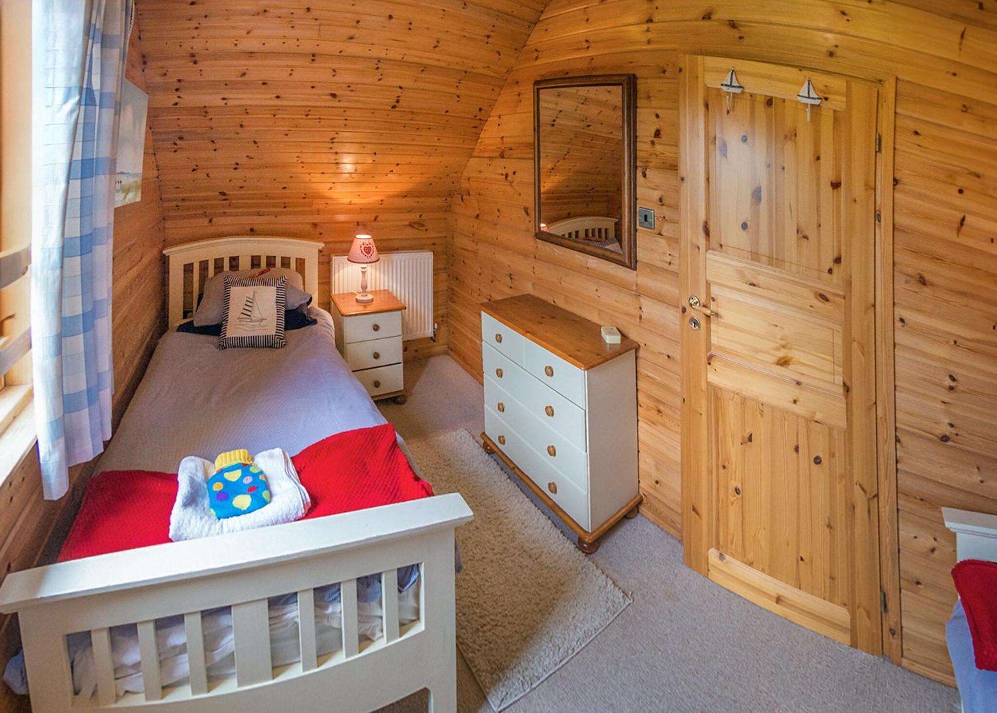 Anglesey Lakeside Lodges Menai Bridge Oda fotoğraf