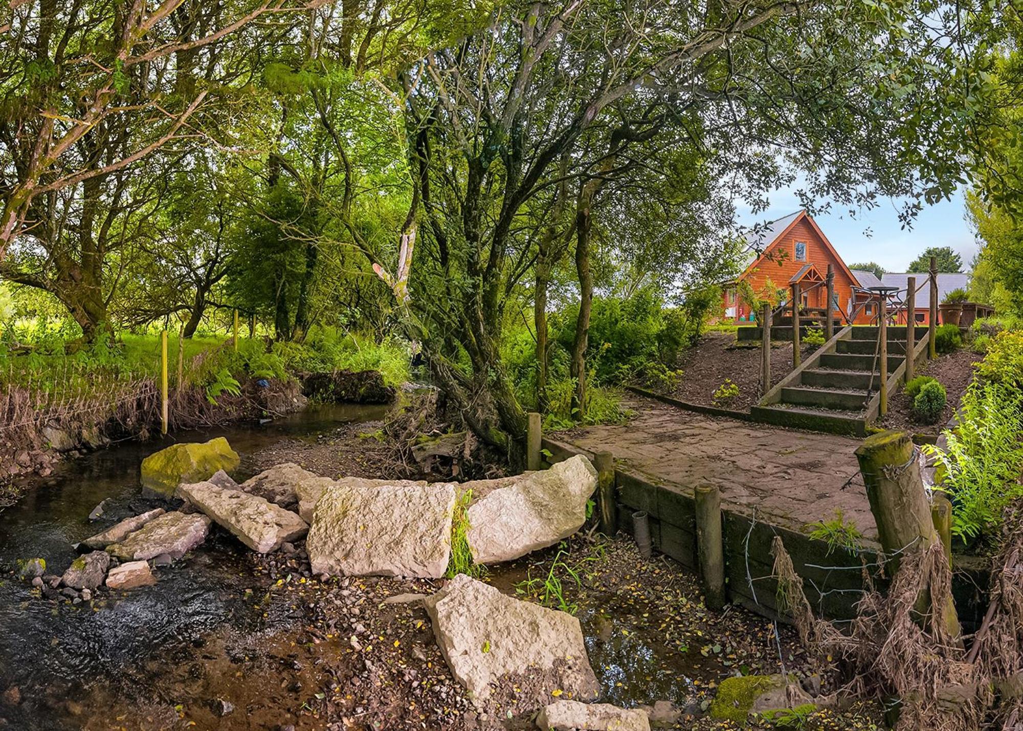Anglesey Lakeside Lodges Menai Bridge Oda fotoğraf